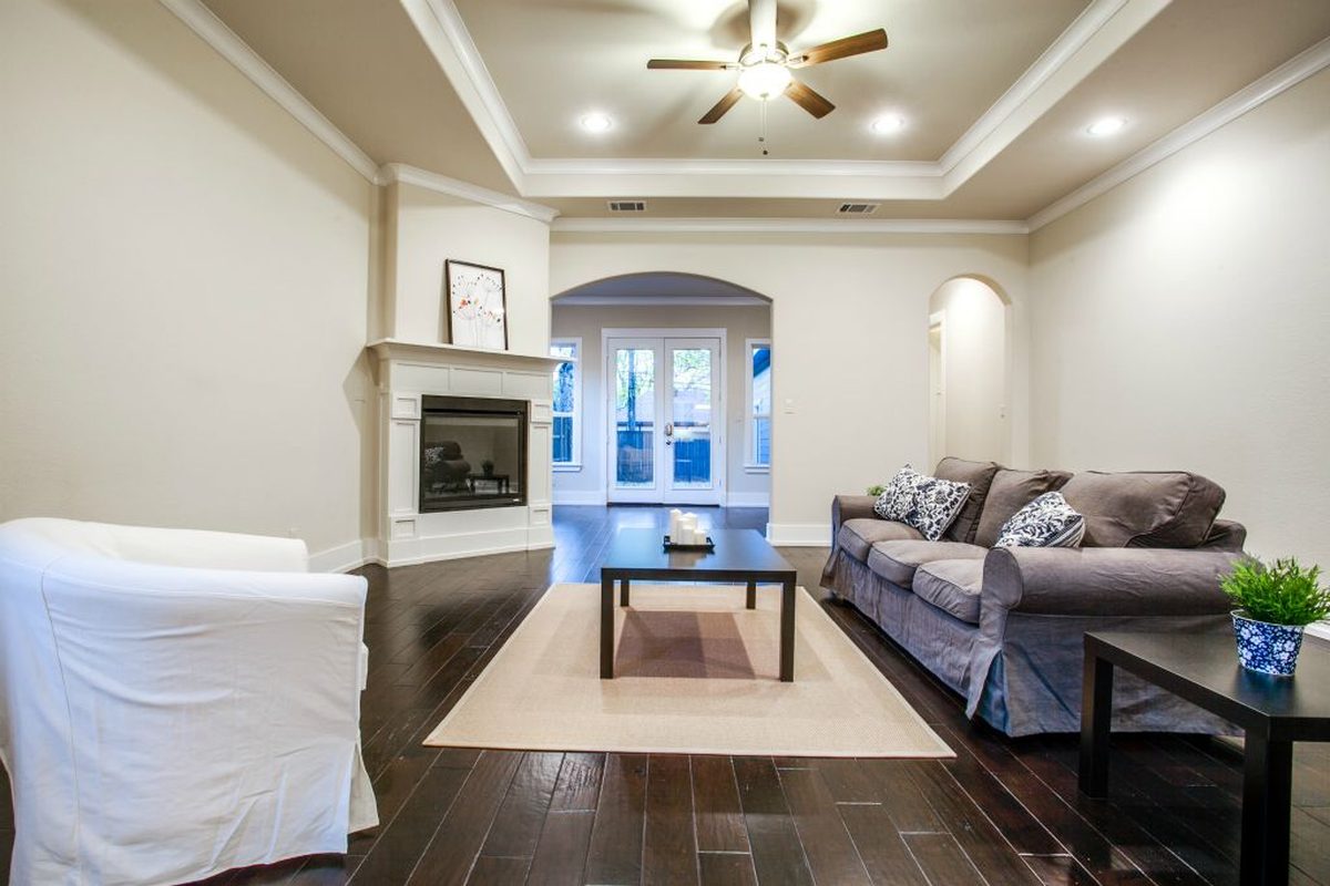 Living room, looking toward the fireplace.